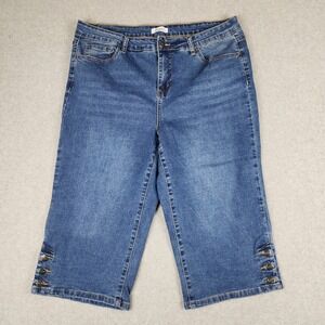 Bleu Capri Pants Womens Size 16 Blue Denim Stretch Medium Wash Button Hem Detail